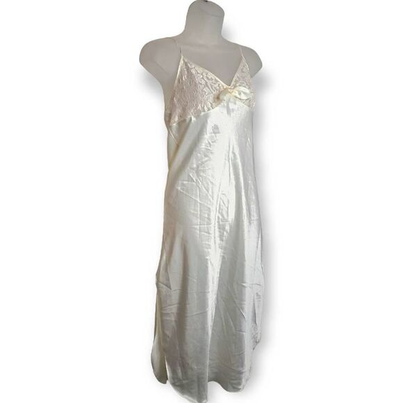 California Dynasty Vintage 90s Deadstock Nightgown size Medium - Picture 2 of 8